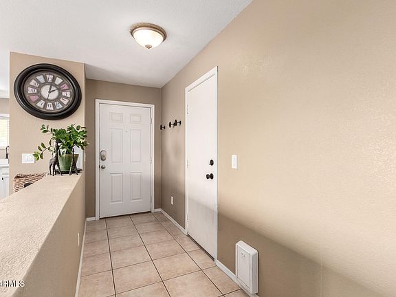 4th image of 2432 E GLENEAGLE Drive