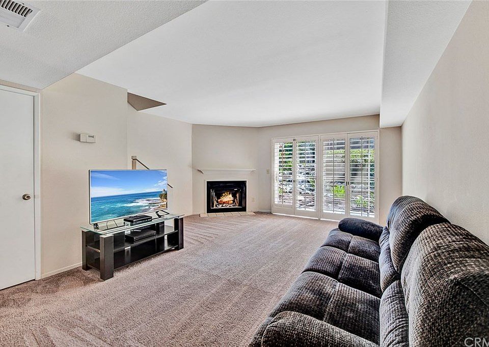 1st image of 12555 Euclid St APT 44