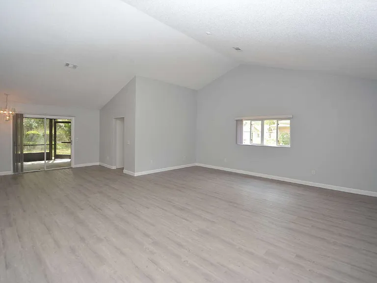 23 Westrock Ln — Photo 10