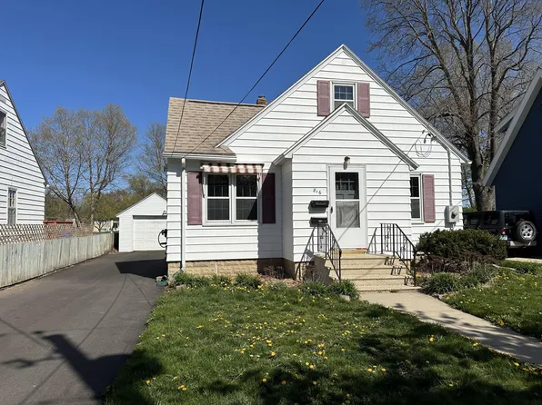 816 9th Ave SE, Rochester, MN 55904