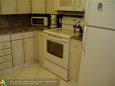 5th image of 3014 Ventnor Cres