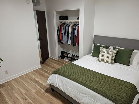 5th image of 224-230 Parkview Blvd #228
