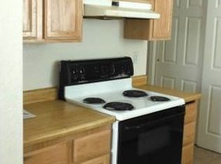 1209 S Olympia Pl APT B, Kennewick, WA 99337