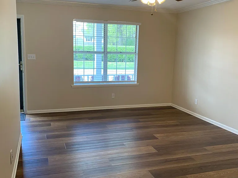 1431 Mineral Springs Rd #10 — Photo 2