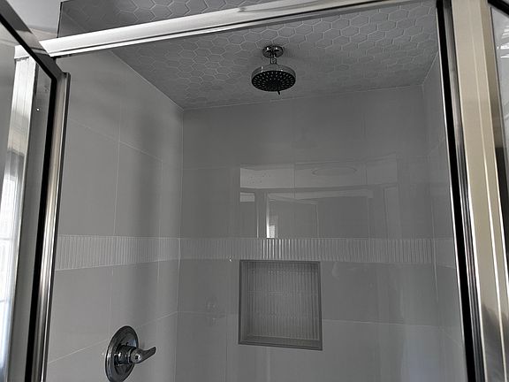 Rain shower in Master Bath all new ceramic