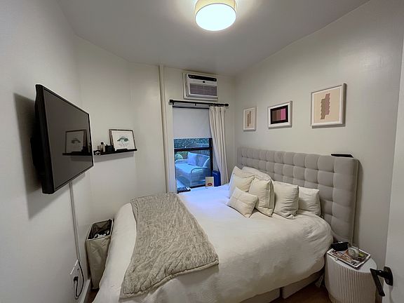5th image of 35 Bedford St APT 7