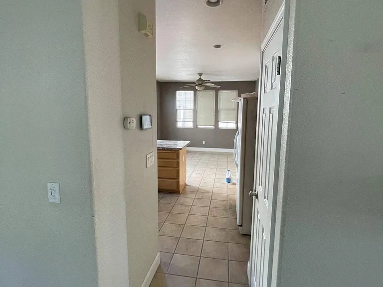 2802 Cedrus Ct — Photo 5