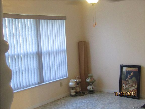 5th image of 4410 W Woodlawn St