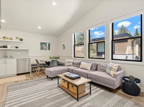 220 W Main St APT 210, Aspen, CO 81611