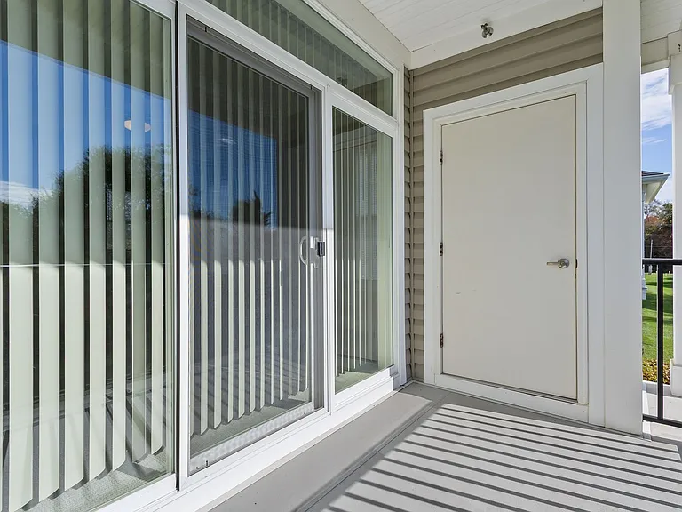 Essex Chase Apartments — Photo 60