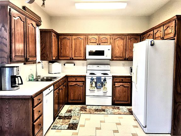 4th image of 1297 Marchant Pl
