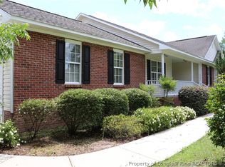 2206 N McMillan Ave, Lumberton, NC 28358