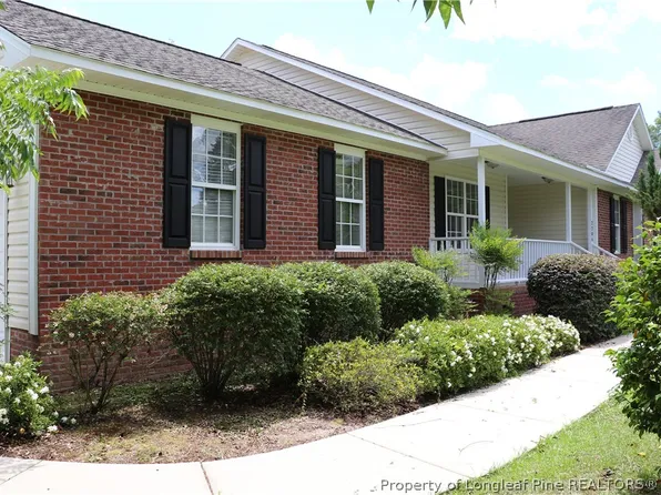 2206 N McMillan Ave, Lumberton, NC 28358