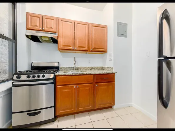 47-06 45th Street image 4 of 5