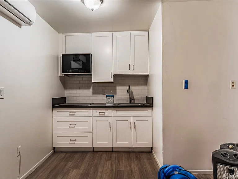 2172 Pacific Ave — Photo 14