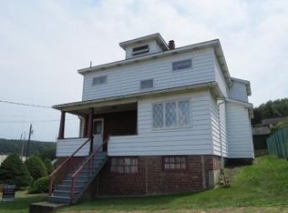 300 Shawmut Ave, Johnsonburg, PA 15845