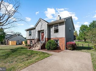10701 Bent Tree Dr, Fredericksburg, VA 22407