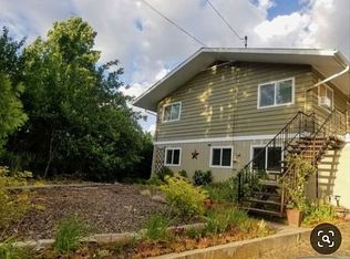 706 N Lincoln St, Moscow, ID 83843