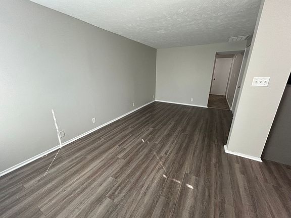 3rd image of 806 W 23rd Ave APT 18