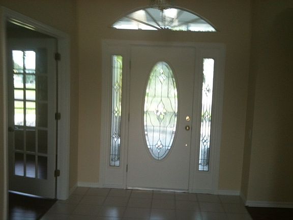 3rd image of 12827 SW Pembroke Cir S