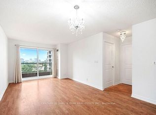 18 Harding Blvd #512, Richmond Hill, ON