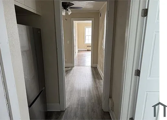 1124 N Main St #3 — Photo 8