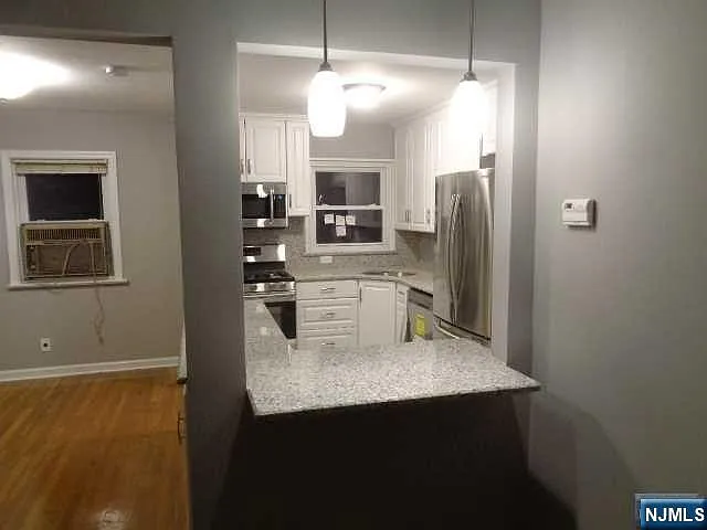 2 bed, 1536 sqft, $2,950 — Photo 2