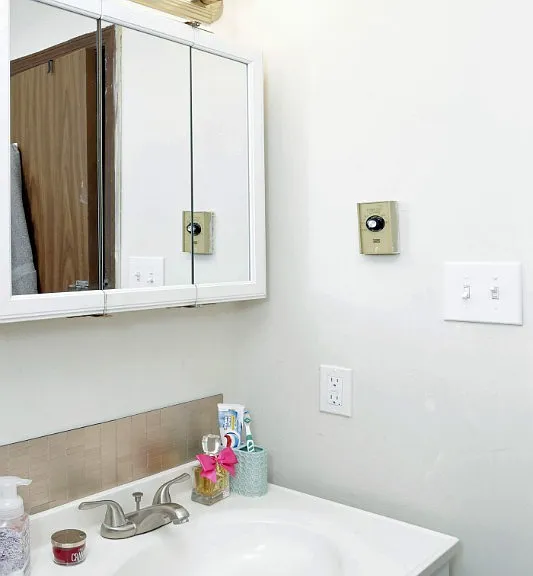 178 Leader Avenue — Photo 13