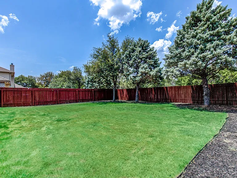 307 Riverine Way — Photo 24