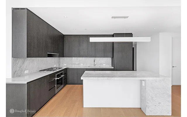 Rented by Douglas Elliman | media 29