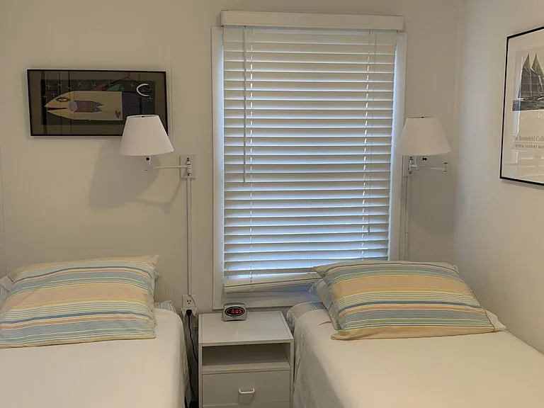 100 Deforest Rd #12 — Photo 16