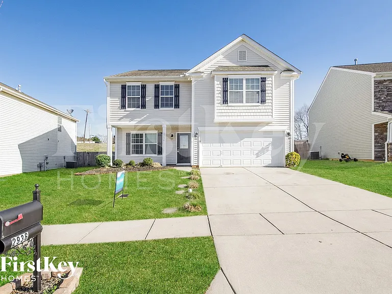 2936 Village Center Dr — Photo 1