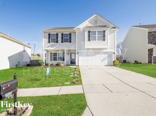 2936 Village Center Dr, Dallas, NC 28034