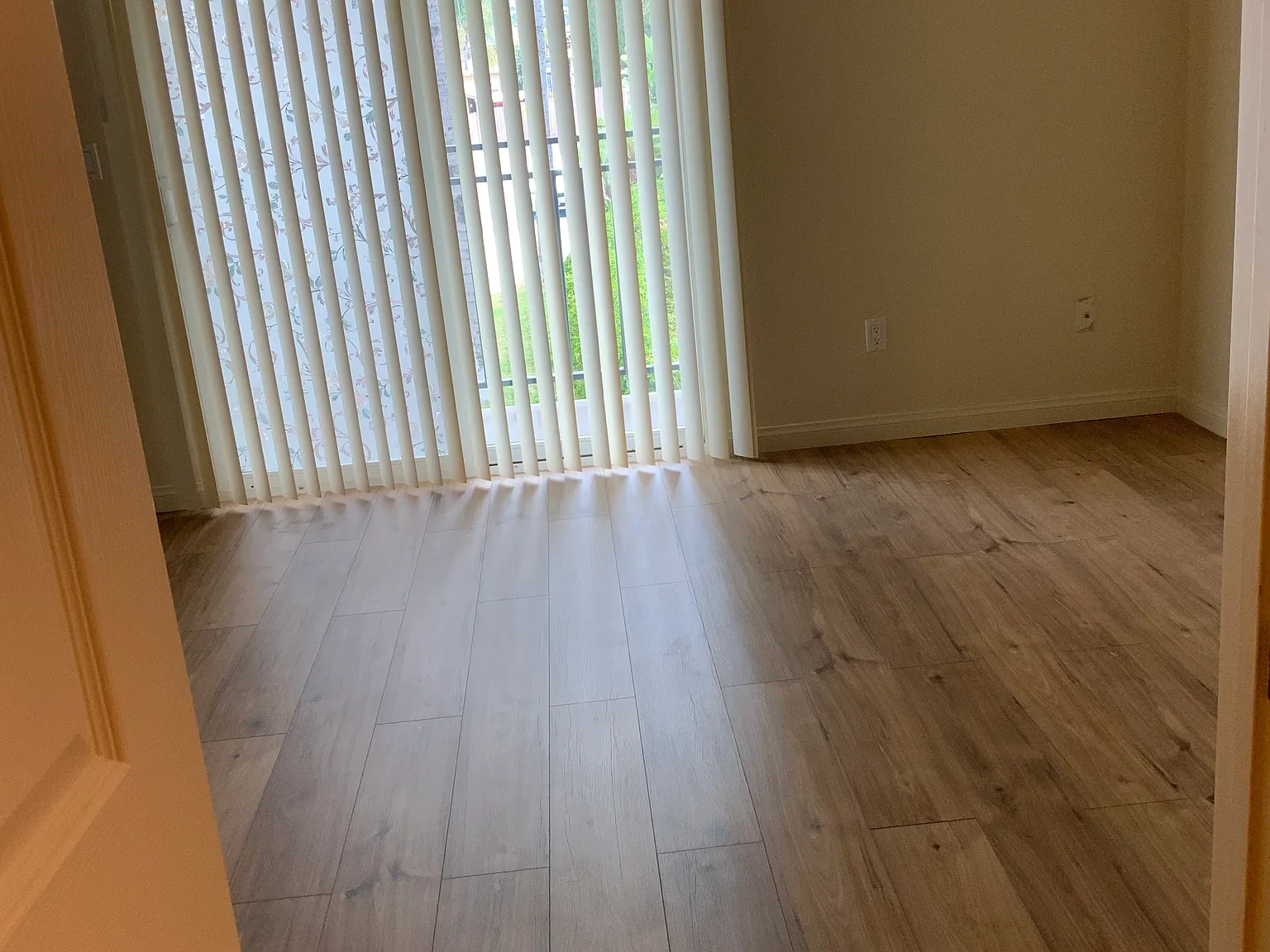 2 bed, 1.5 bath, 1100 sqft, $2,325 — Photo 3