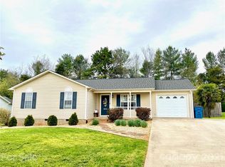 2030 Rocketts Way, Newton, NC 28658