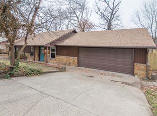 13212 S Hickory St, Claremore, OK 74017