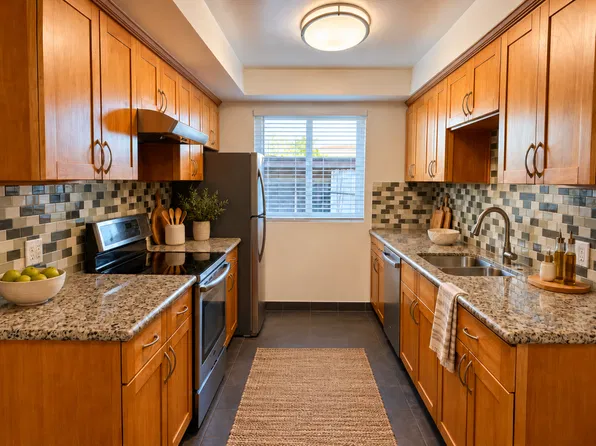 1138 Hacienda Place, 1138 Hacienda Pl #506, West Hollywood, CA 90069