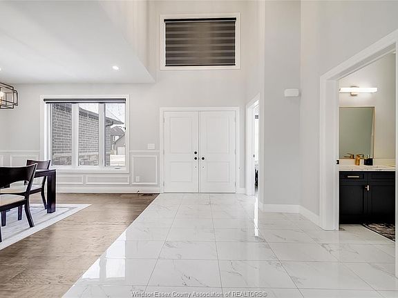 2nd image of 4433 Belmont Ave
