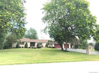 7735 Northfield Rd, Clarence Center, NY 14032