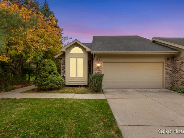 2016 Tall Meadow St NE, Grand Rapids, MI 49505