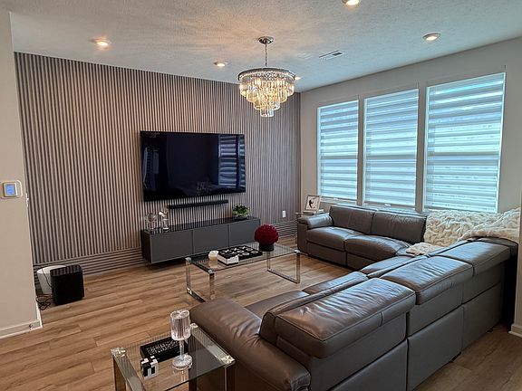 5th image of 3357 Abberley Dr