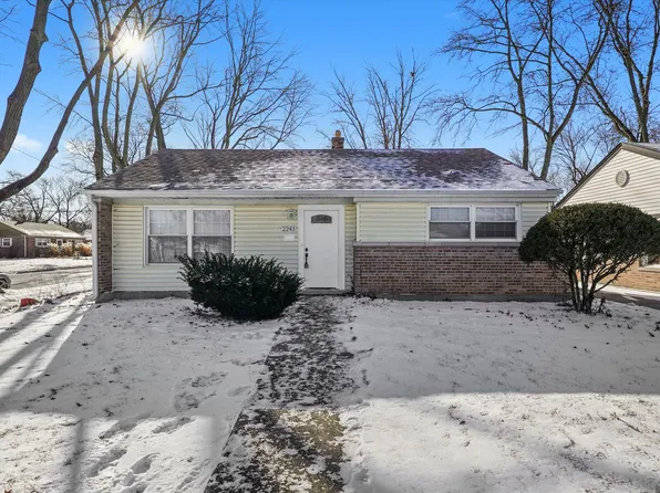 2243 Spruce Rd, Homewood, IL 60430