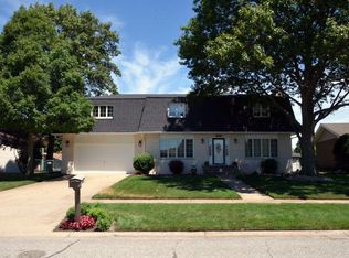 3107 Lakeside Dr, Highland, IN 46322