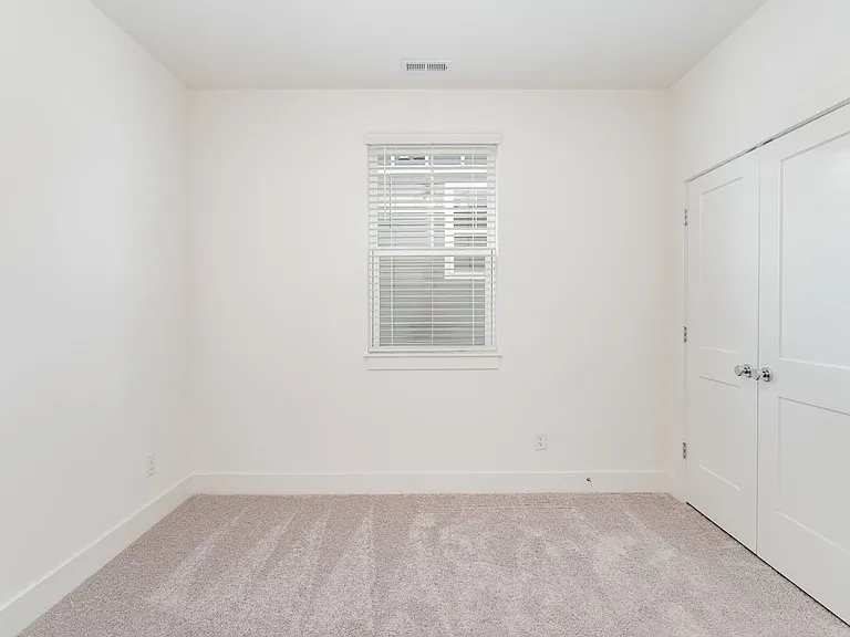 728 Caraway Ln — Photo 13