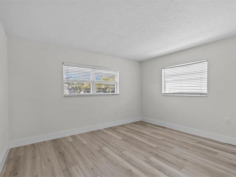 310 Westwinds Dr — Photo 24