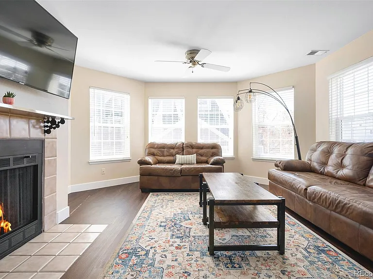 6755 S Ivy St #B5 — Photo 2