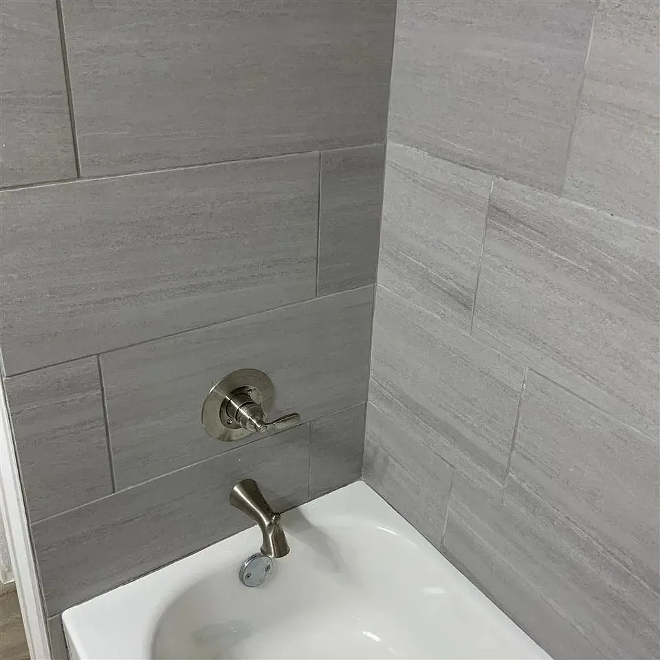3 bed, 1.0 bath, 1075 sqft, $1,425 — Photo 4
