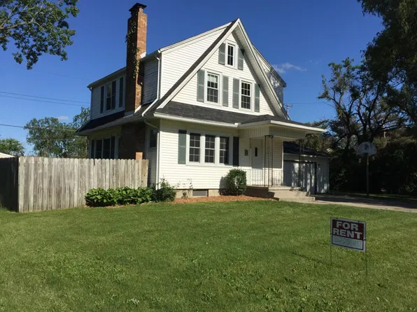 5108 E Brookfield Dr, East Lansing, MI 48823