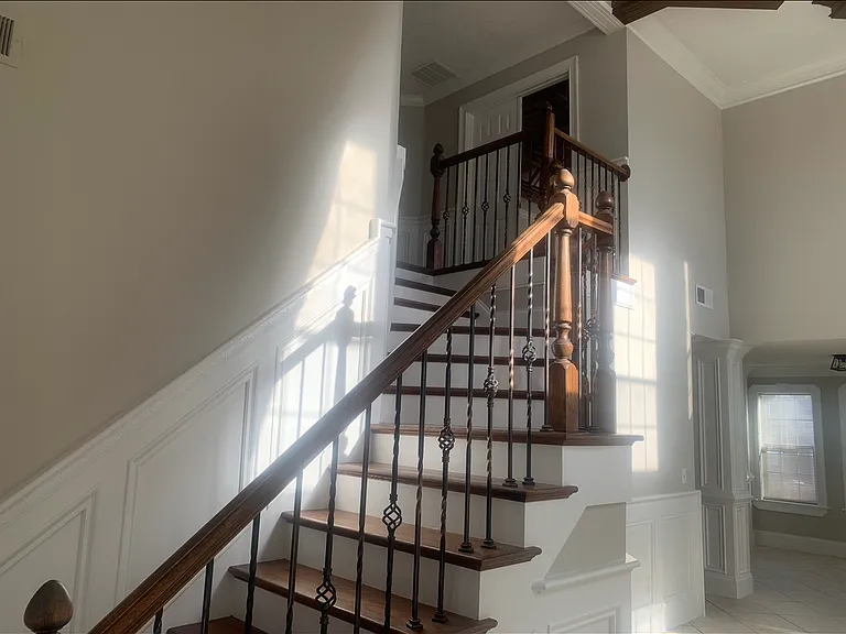 3375 Saint James Pl — Photo 10