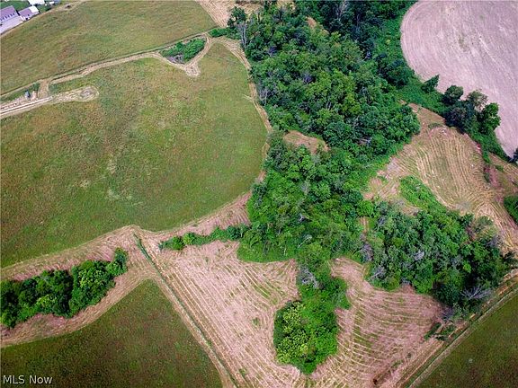 2nd image of 176 Township Rd